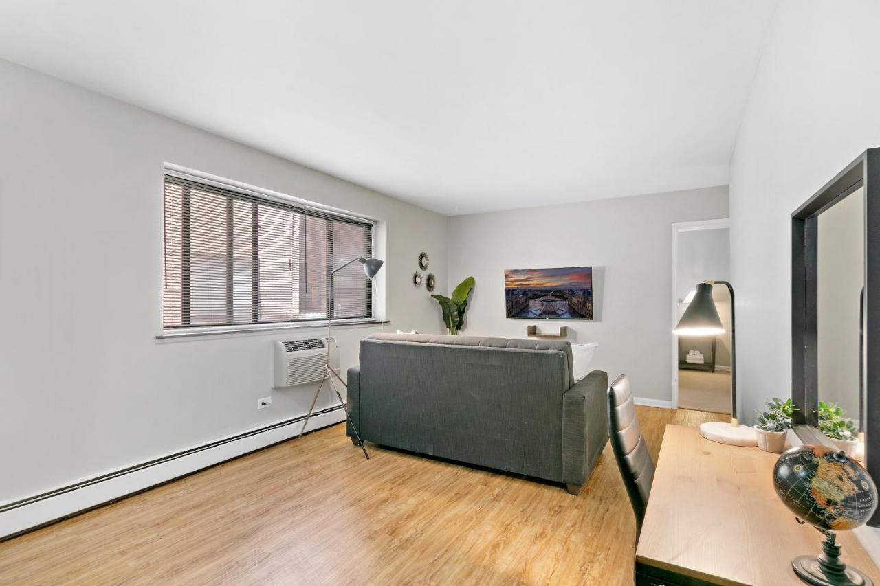 שיקגו Stunning 1Br Apartment At Center Of Lakeview - Oakdale 211 מראה חיצוני תמונה